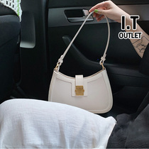 Hong Kong leather fonck2022 new high-quality texture niche design popular this year Messenger underarm bag women