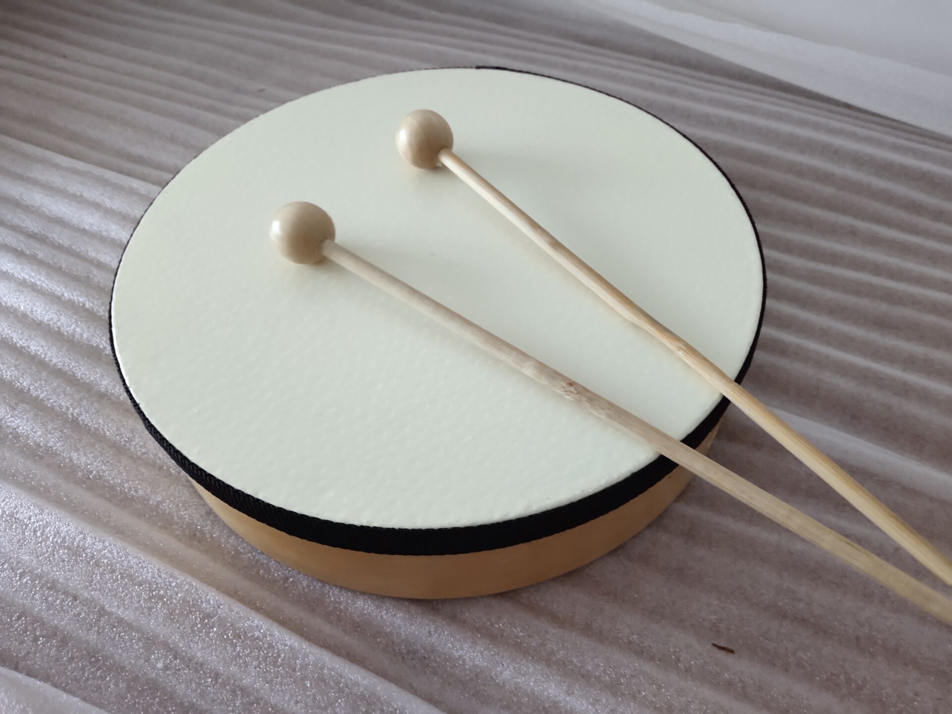 New 8 inch 20CM hand beat drum floor drum Wooden pigskin drum surface percussion instrument ORF teaching aids