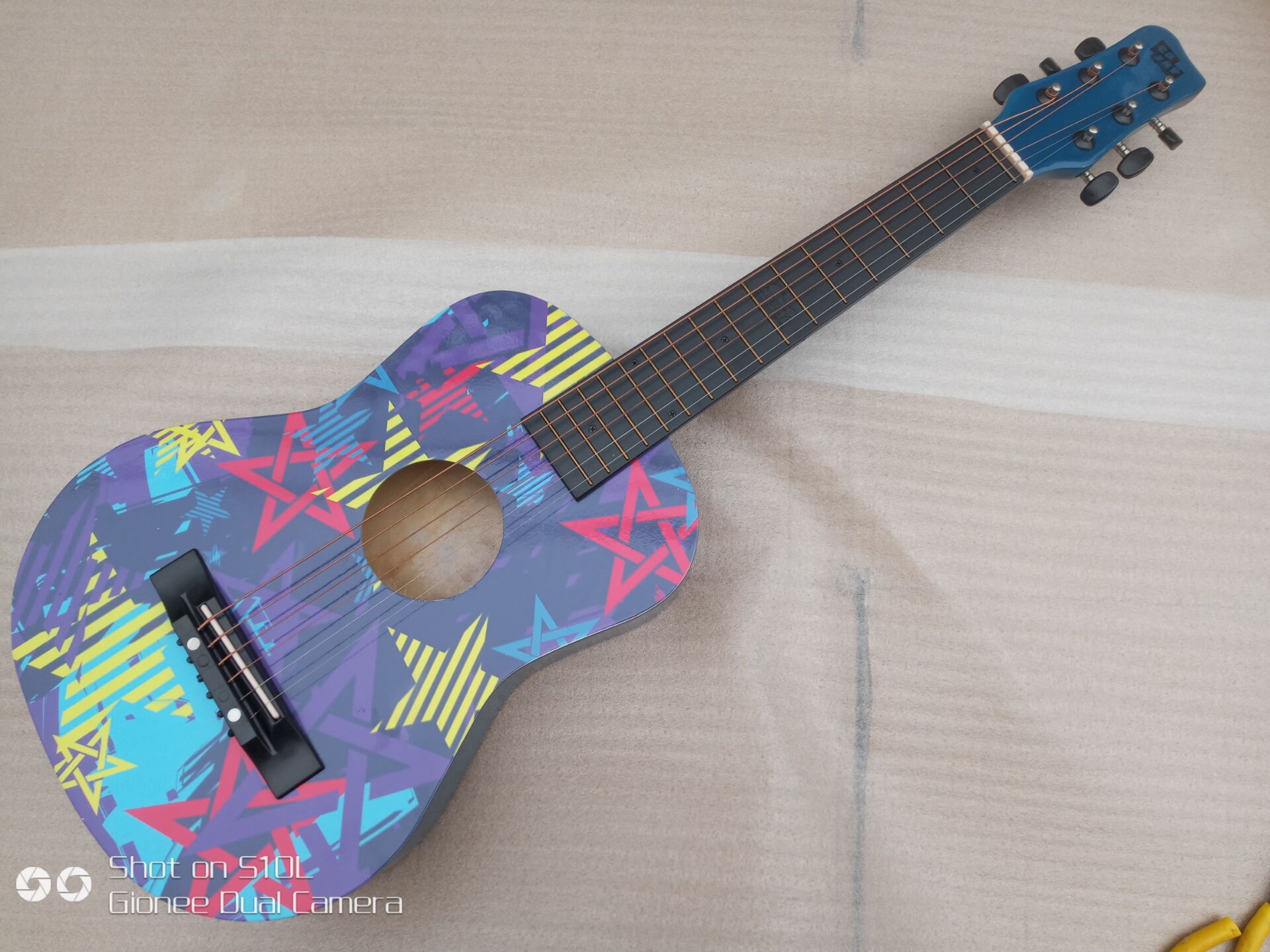 Original single children 30 inches can play adjustable sound beginners Introductory Little Guitar Toy Students Self Study