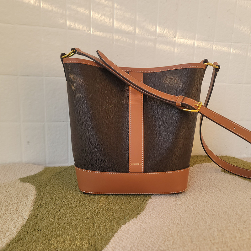 Baiguging Ace Classic Vintage Bucket Bag Crossbody Shoulder Bag Cowhide Fashion Versatile White Gujing