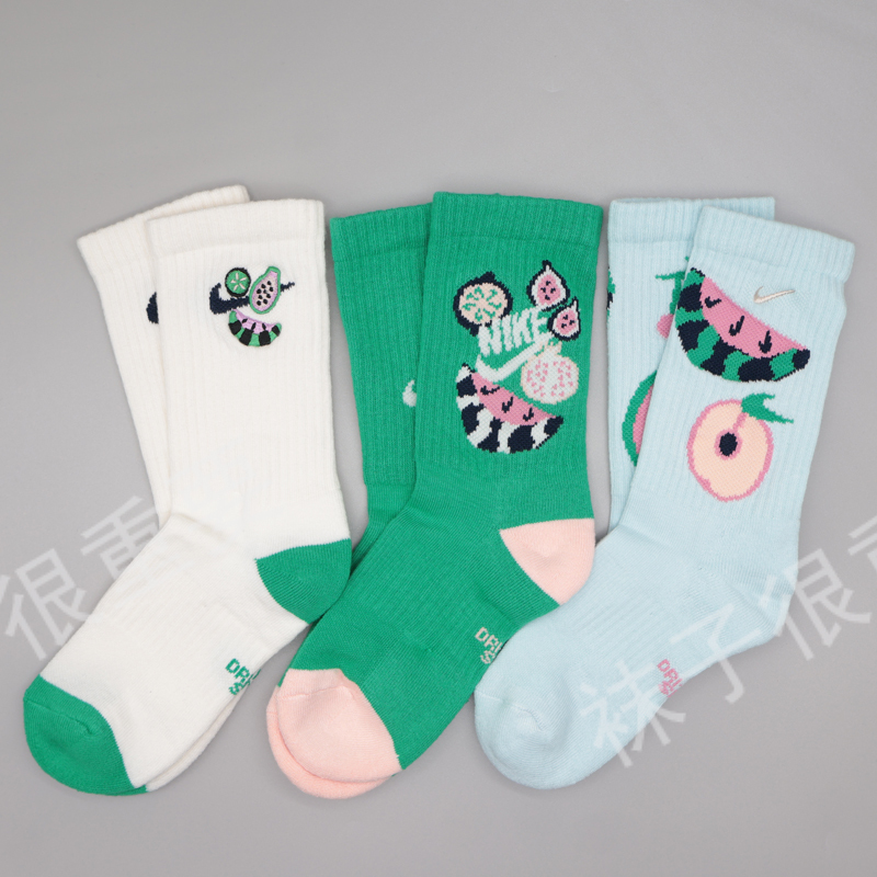Nike's New Men's and Women's Socks, Towel-Soled Kidsren's Breathable Casual Socks, Mid-High Socks Hm6946