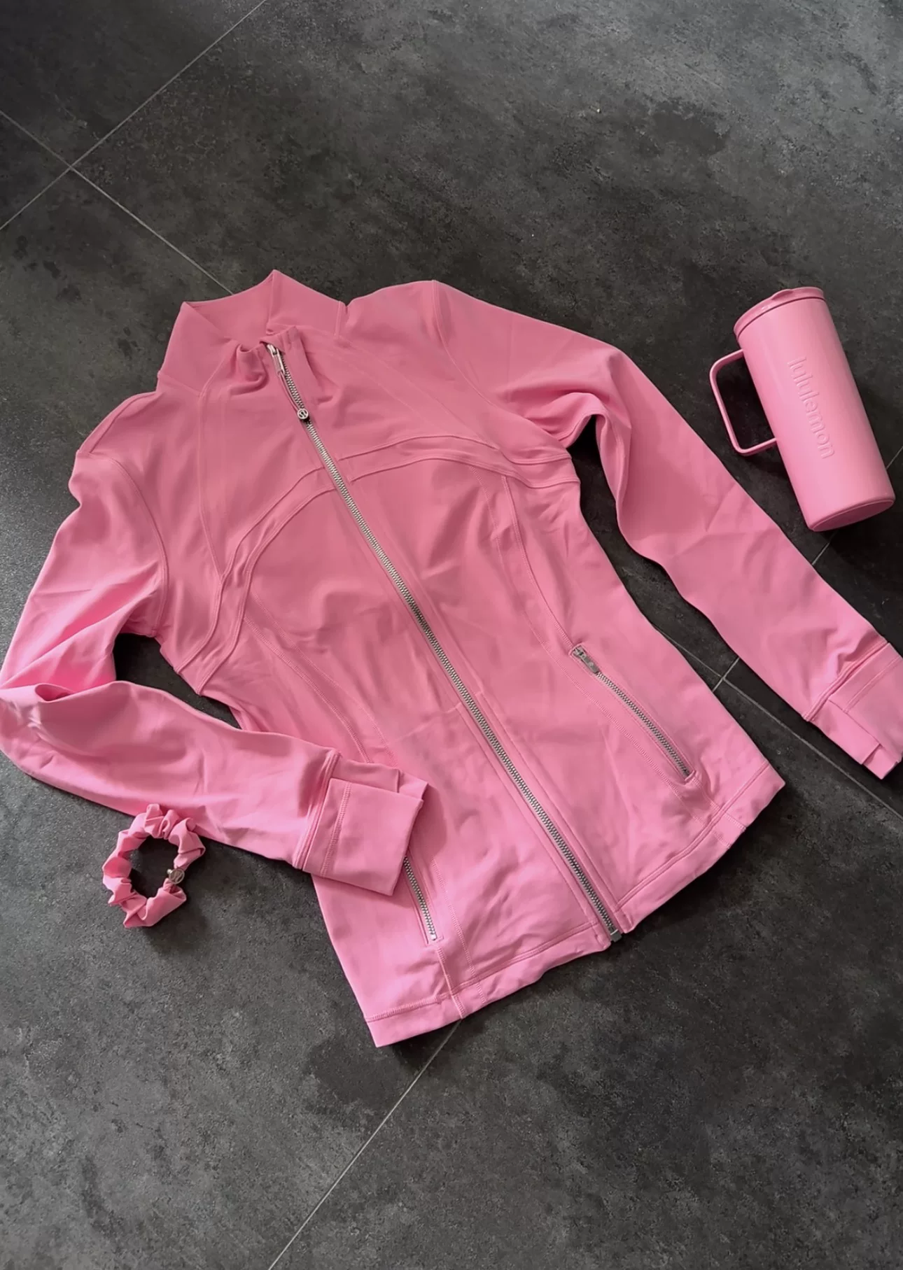 Jacket (Jessie Canada) Lululemon Define Nulu, fitted full-zip long sleeve, multiple colors/sizes