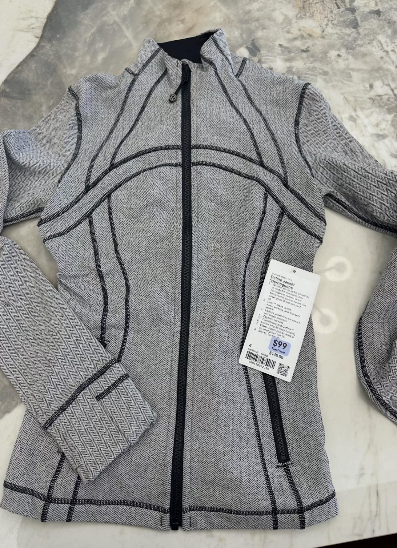 Jacket (Jessie Canada) Lululemon Define Nulu, fitted full-zip long sleeve, multiple colors/sizes