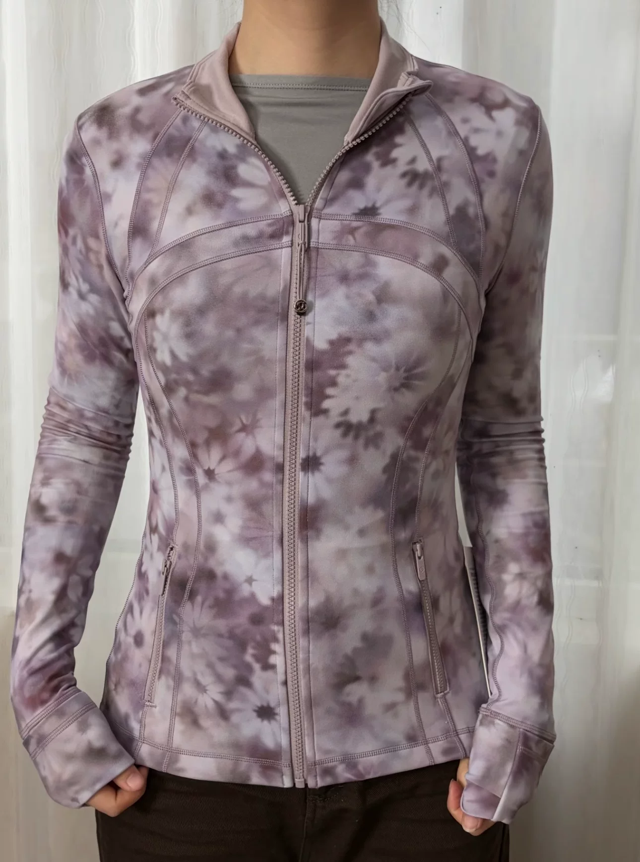 Jacket (Jessie Canada) Lululemon Define Nulu, fitted full-zip long sleeve, multiple colors/sizes