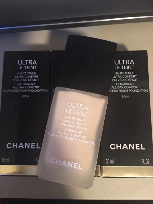 In Stock! New Chanel Soft Glow Long-Lasting Foundation 30ml Frosted Bottle Oil Control Long-Lasting Coverage