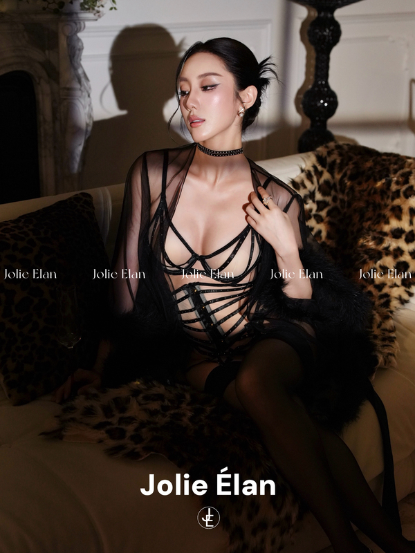 Jolieelan·Beautiful and Sensual·Ap Sexy Dominatrix Studded Waistband Sheer Mesh High-End Lingerie Set