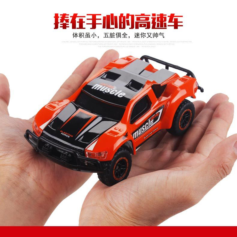 Mini điều khiển từ xa xe tốc độ cao thẻ ngắn bốn bánh đua xe nhỏ leo núi off-road sạc đồ chơi trẻ em xe trẻ em đồ chơi cho bé gái