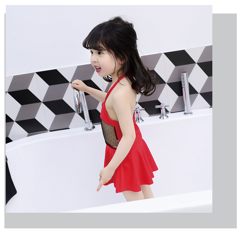 Cô bé mặc đồ bơi nữ thời trang bé phiên bản Hàn Quốc của quần áo nhanh khô trẻ em công chúa kiểu váy bơi một mảnh - Đồ bơi trẻ em đồ bơi cho bé trai