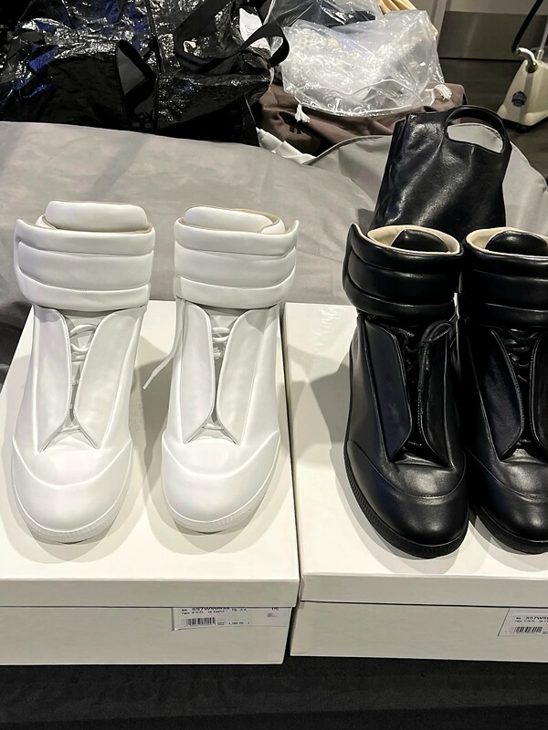 Opium Playboicarti Same Style Show Model mm Future Sneaker Leather Black and White Future High-Top Sneakers