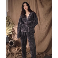 Женский R0552