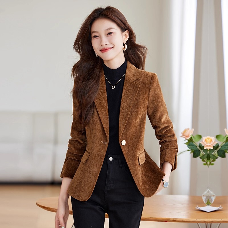 Velvet Blazer for Petite Women, 2026 New Spring and Autumn Style, High-End, Elegant, Casual Women's Blazer