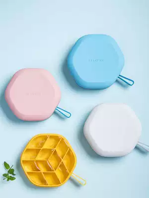 Household creative hexagonal ice cube mold refrigerator ice box DIY ice grid Homemade ice storage box ice grid