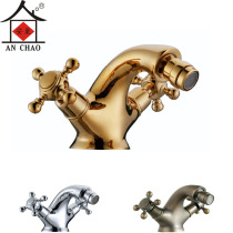 Bedroom faucet all copper hot and cold faucet antique bidet faucet double handle single hole faucet