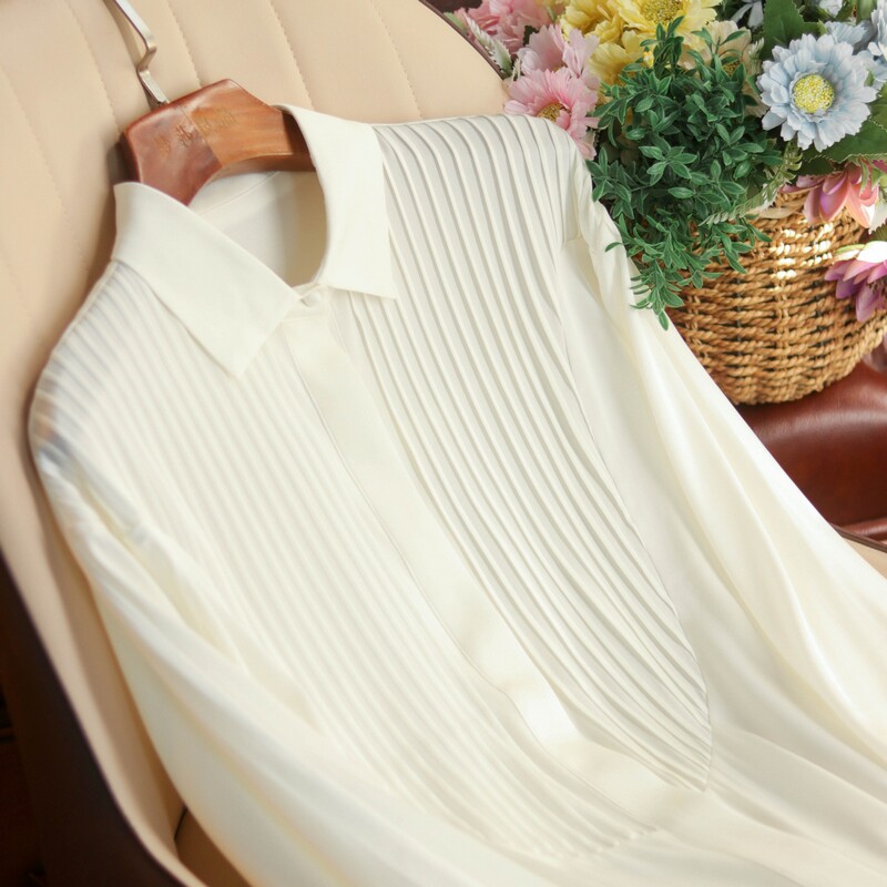 Spot high segment early spring silk private clothes ~ JI simple style exquisite rice tank pleated loose shoulder white shirt ME508