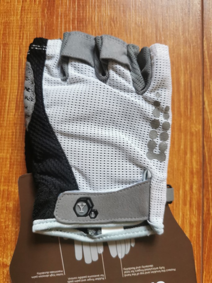 Default treatment Disabled products Inventory warm ski gloves cycling semifingers