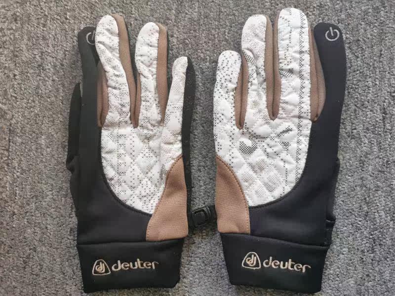 Korean version of hiking gloves morning exercise walking running gloves winter outdoor gloves driving women's warm gloves touch screen