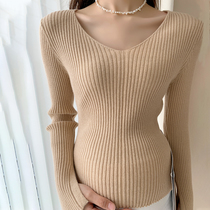 2021 New Spring Autumn maternity clothes T-shirt fashion personality chicken heart collar top loose solid color base shirt Women