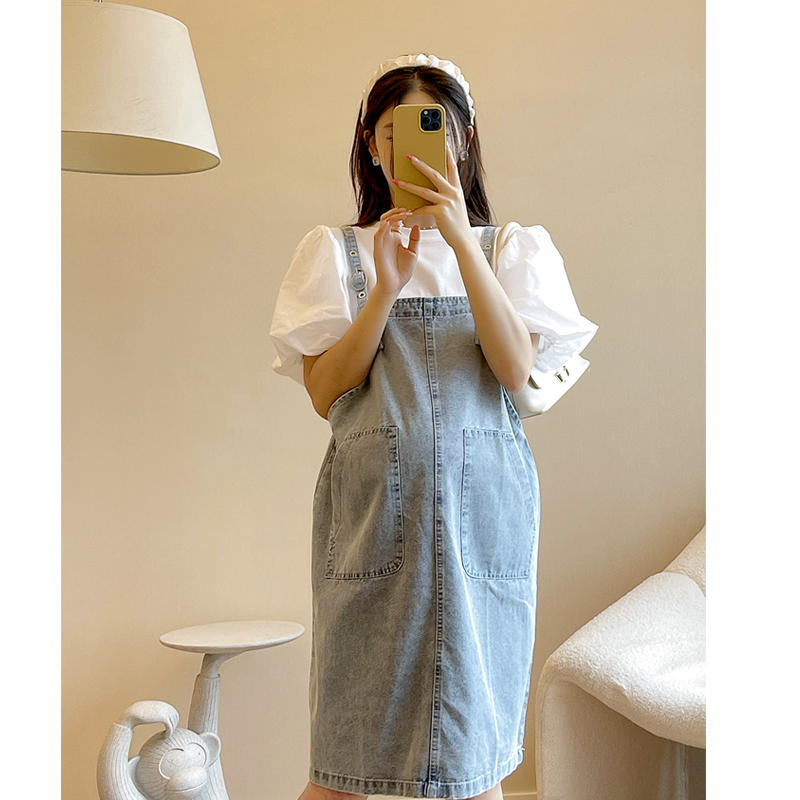 Pregnant mother suit 2022 new summer maternity wear puff sleeve top small denim baby bag skirt two-piece suit