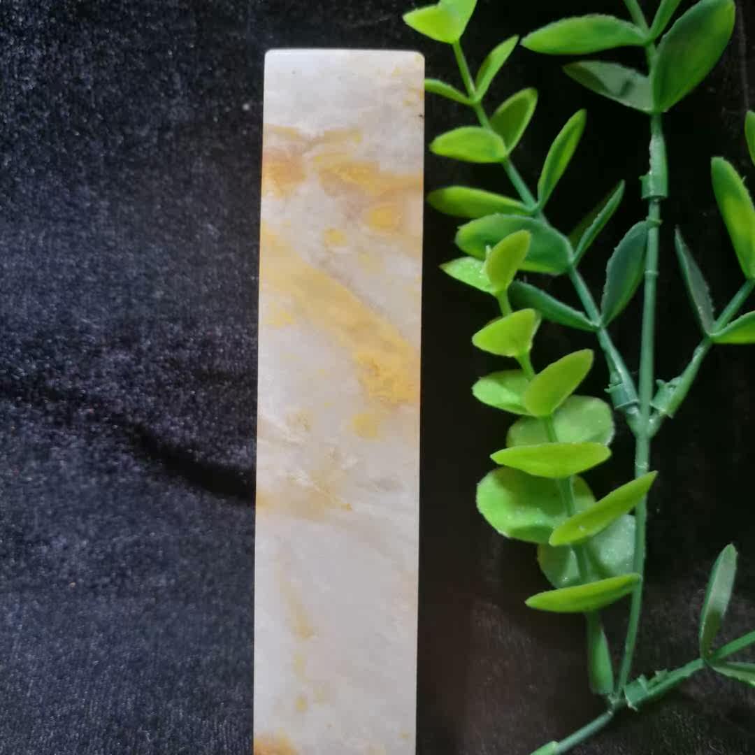 Natural Guilin Chicken Blood Yugui Princess Material Fluffy Red Seal Students use Chapter Office Chapter for personal use of personal seal