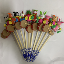Boys and girls early education childrens festival traditional rattle old-fashioned handmade wooden man hand-cranked drum stall nostalgic puppet