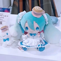 Мику кукла в шляпе