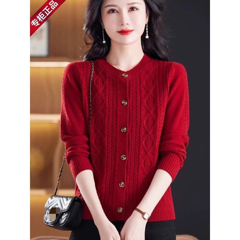Autumn and Winter Woolen Sweater Jacket with a High-End Feel, 2025 New Style Knitted Cardigan for Women, Long-Sleeved Short Style Autumn and Winter Woolen Sweater Jacket with a High-End Feel, 2025 New Style Knitted Cardigan for Women, Long-Sleeved Short Style