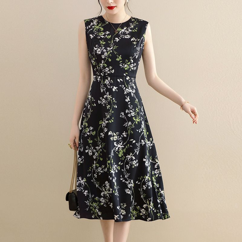 2025 Summer New Versatile Printed Tank Dress Slim Fit Mid-Length Sleeveless Base Dress 2025 Summer New Versatile Printed Tank Dress Slim Fit Mid-Length Sleeveless Base Dress