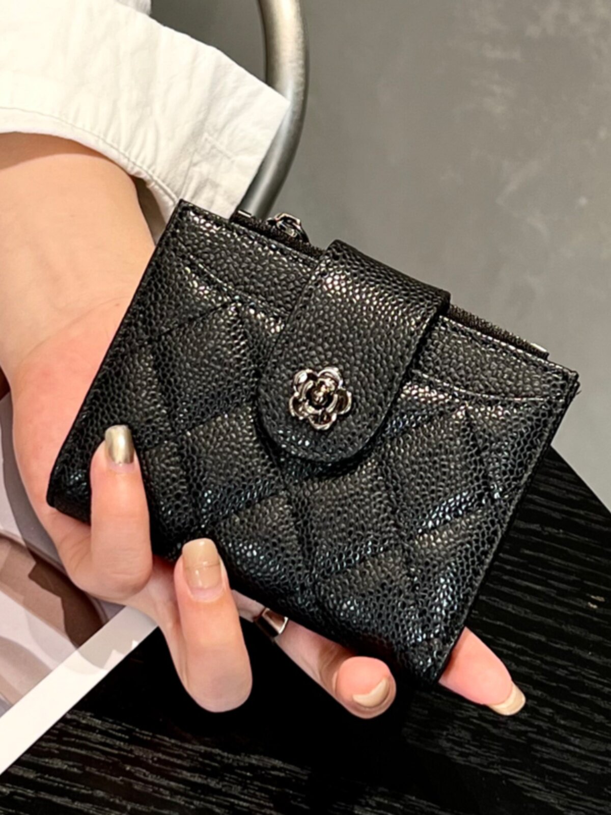 80% off Short Wallet for Women 2026 New High-Quality Genuine Leather Caviar Leather Ultra-Thin Zipper Coin Purse