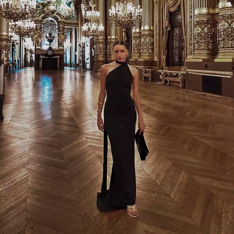 1S European and American Style Metal Hoop Large Backless Ribbon Diagonal Neckline One-Shoulder Halter Dress Black Pure Desire Style Dress Vacation Dress