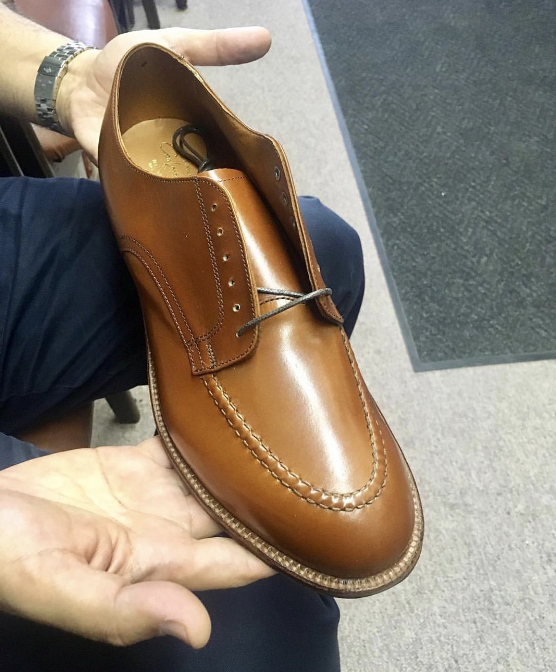 Alden hand-stitched U-tip whisky leather shoes calfskin Modified last light-colored leather sole