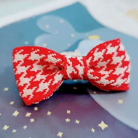 Красная заколка для волос с бантиком