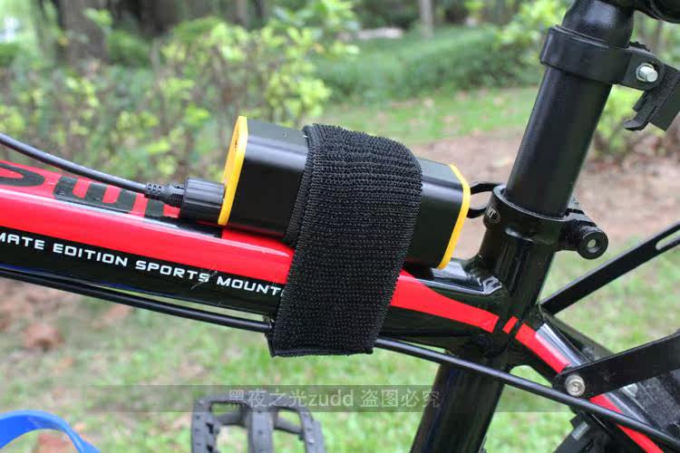 Lumière vélo DARKNESS BEAM - phare - Ref 2399868 Image 21