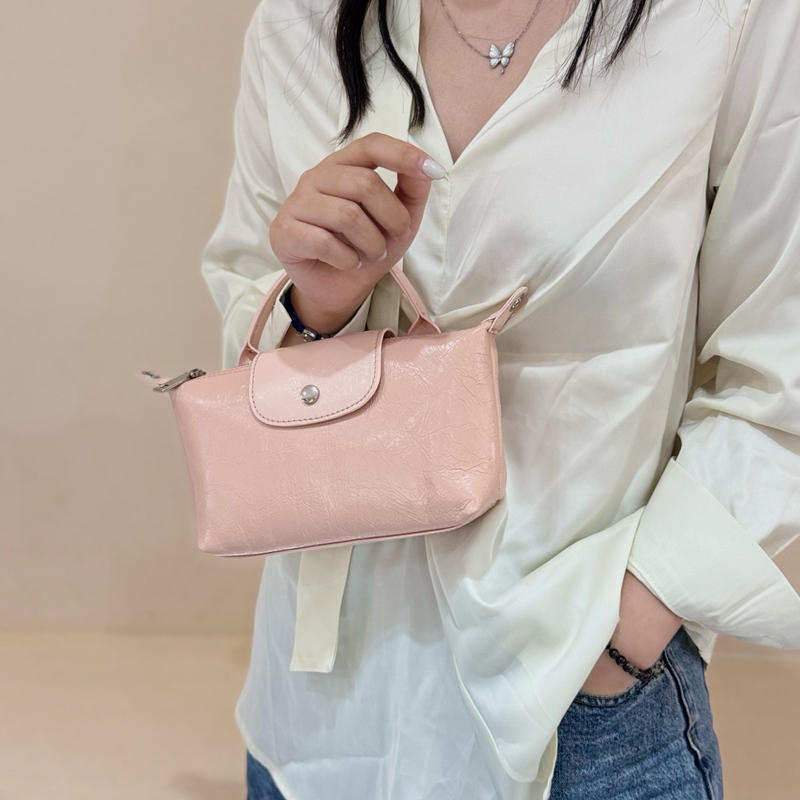 New Original High-End Mini Dumpling Bag, Fashionable Commuter Handbag, First-Layer Cowhide Single-Shoulder Crossbody Pillow Bag