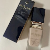 20 New CPB muscle key matte drill light foundation light soft cryptic hole frosted bottle 35ml