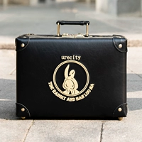 Золотая нить Кролик, черная [алюминиевая рама]