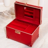 Вместительные и большые красные свадебные туфли, коробка, чемодан