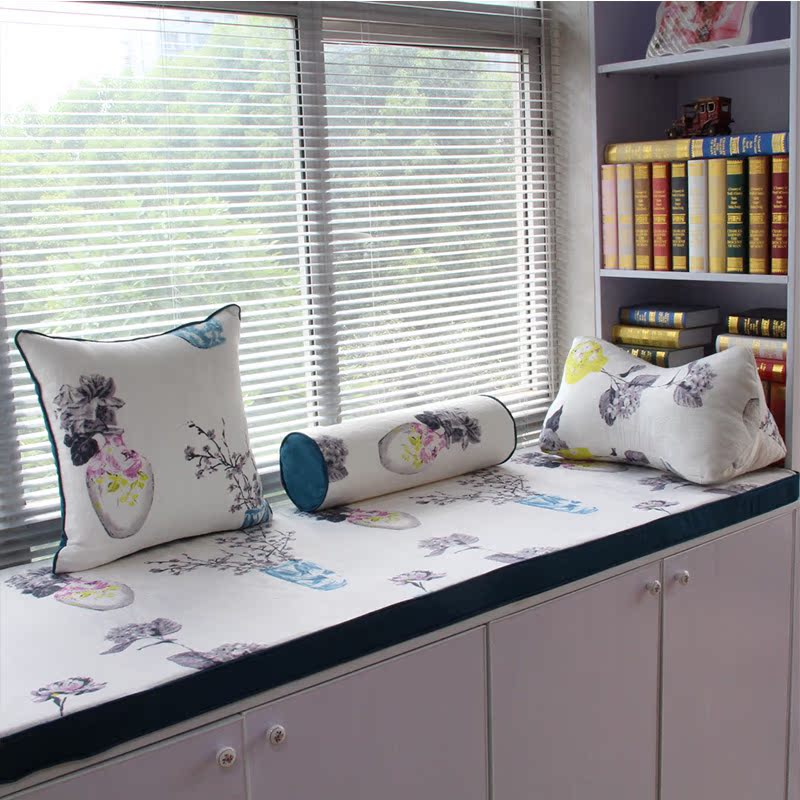 ������ɫ����Ʈ������Ի���Ứ�鲼