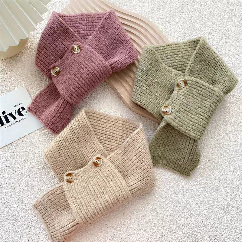 Warm Knitted Women's Cross Wool Japanese Style Style Small Autumn and Winter Batch Student Scarf Korean Style Button Short Manufacturer Scarf