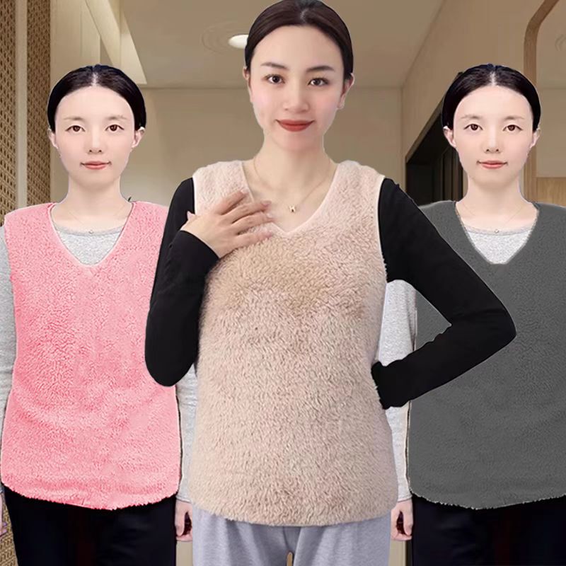 07 Middle-Aged and Elderly Coral Fleece Thermal Vest for Women, V-Neck Wide Sleeveless Vest, Men's Inner Layer for Cold Protection with Added Fleece