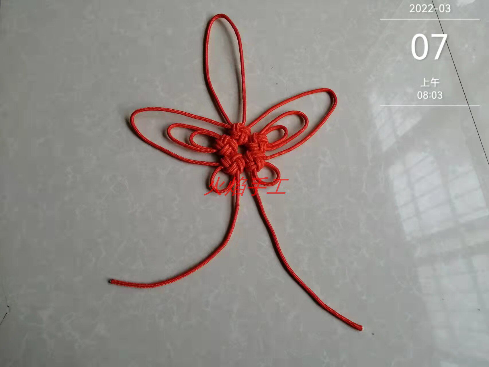 Chinese knot ice butterfly hand knit