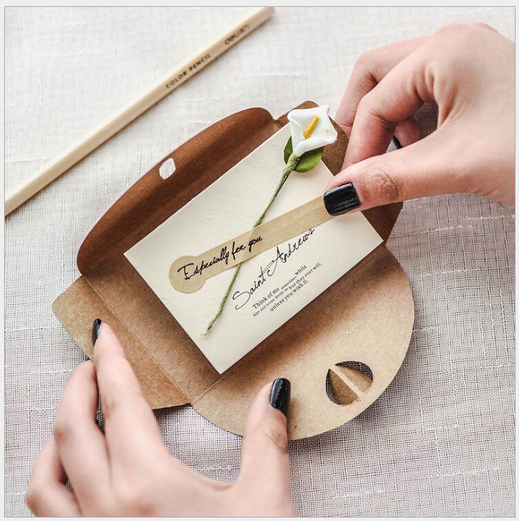 Customize Mother's Day accompanied by a refreshing handmade three-dimensional flower greeting card birthday thanksgiving wishes thanks to the small card