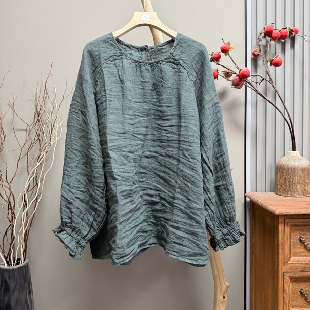 6203 Linen Pullover High-Quality Style with Lace Trim and Elastic Sleeves (Length 70cm, Bust 140cm) 6203 Linen Pullover High-Quality Style with Lace Trim and Elastic Sleeves (Length 70cm, Bust 140cm)