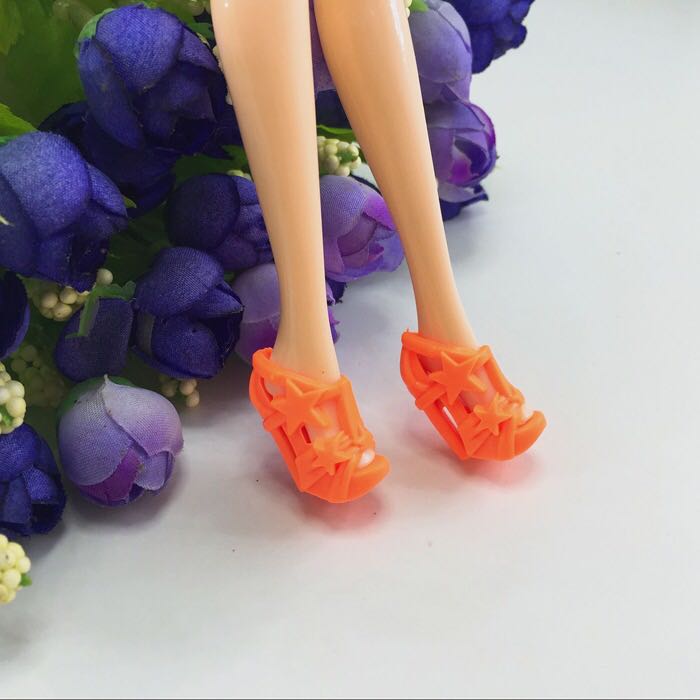 Ưu đãi đặc biệt Giày búp bê Barbie Giày cao gót Công chúa pha lê Giày trẻ em chơi nhà Phụ kiện đồ chơi Barbie búp bê cho bé