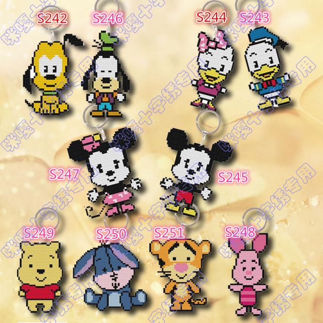 Three-piece Mica cross stitch thread embroidery pendant double-sided embroidery keychain cartoon animals are available