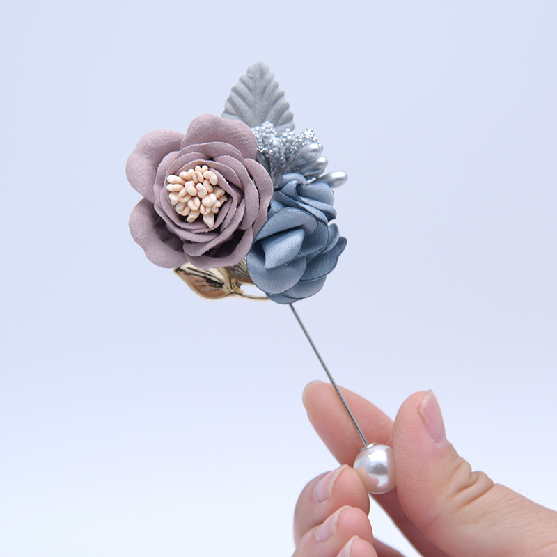 Brother's best friend, bridesmaid's bridal bridal bridal bridal brooch wedding flap guests event annual conference opening