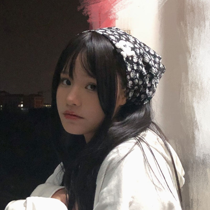 Pirate headscarf female Baotou fashion hip-hop headband male sports hip-hop headband Y2K hot girl small skull square scarf