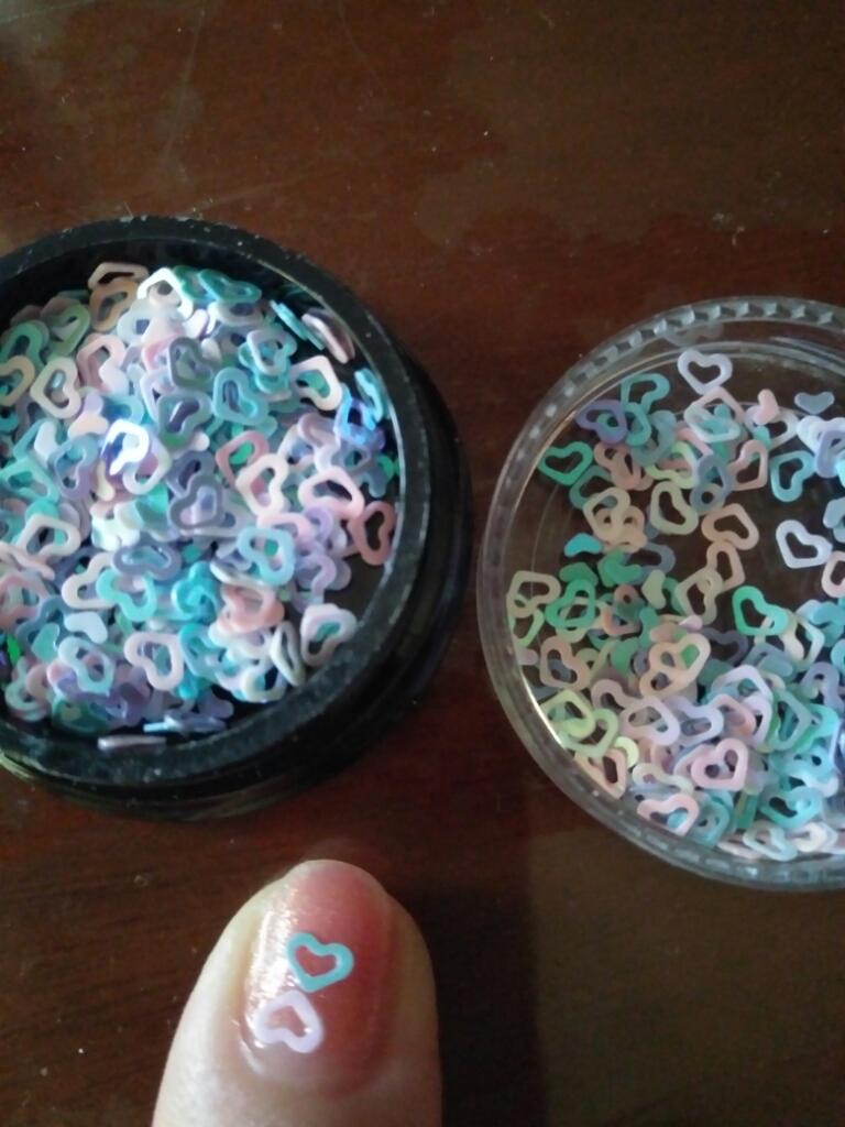 美甲炫彩亮片哪款型号好用质量怎么样，学生党的使用感受,第9张