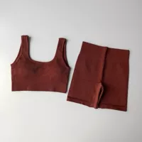 Цветной бюстгалтер, шорты