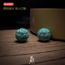 (Fruit Stone produced) old green brave lucky beast beads run-of-mine natural gao ci turquoise accessories carved man playing