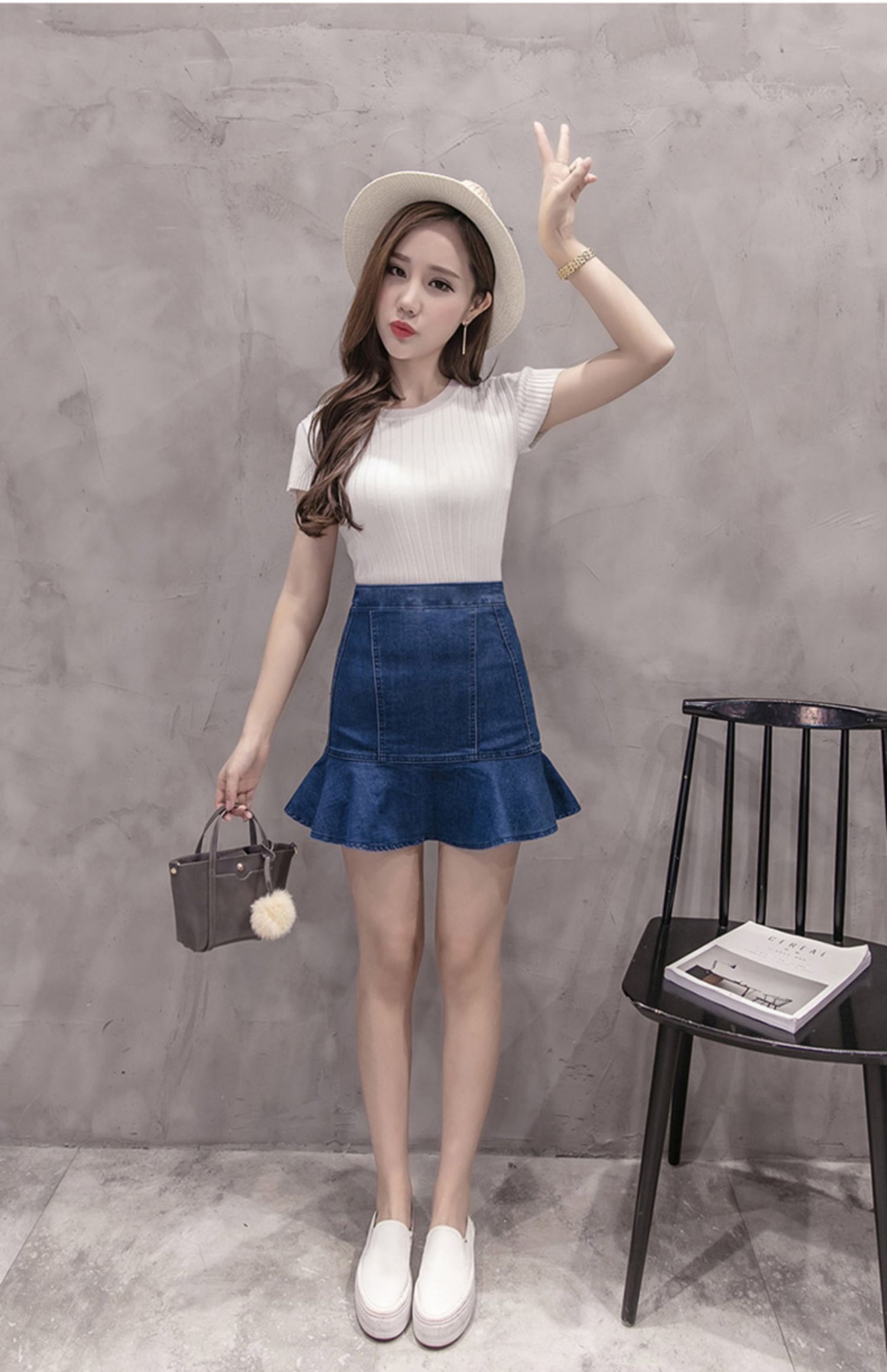 Váy denim trắng nữ 2019 hè mới Hàn Quốc phiên bản eo cao là váy mỏng chống ánh sáng váy đuôi cá - Váy chân váy chữ a màu đen